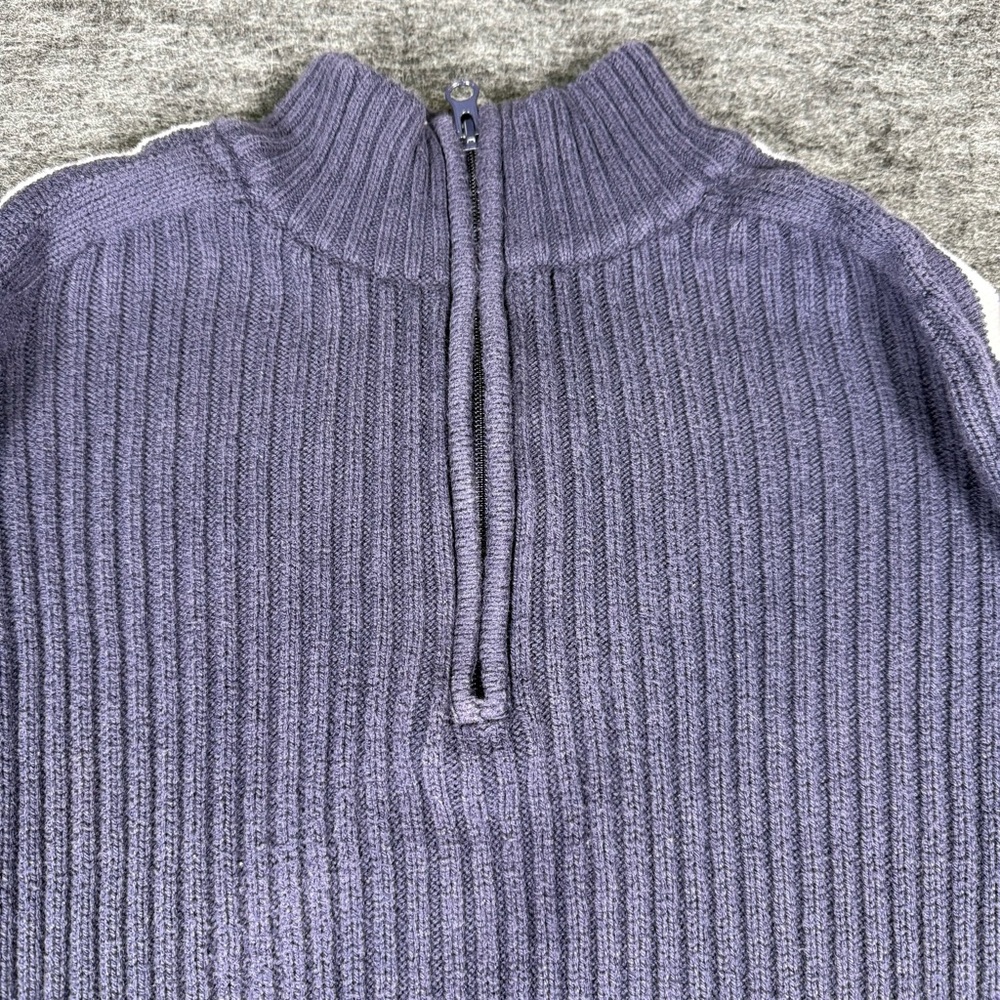 American Rag Women’s Zip Up Sweater in Navy and White - Picture 5 of 5